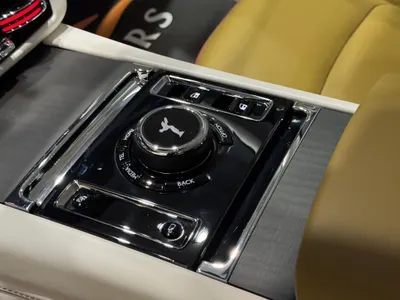 2024 رولز رويس سبيكتر