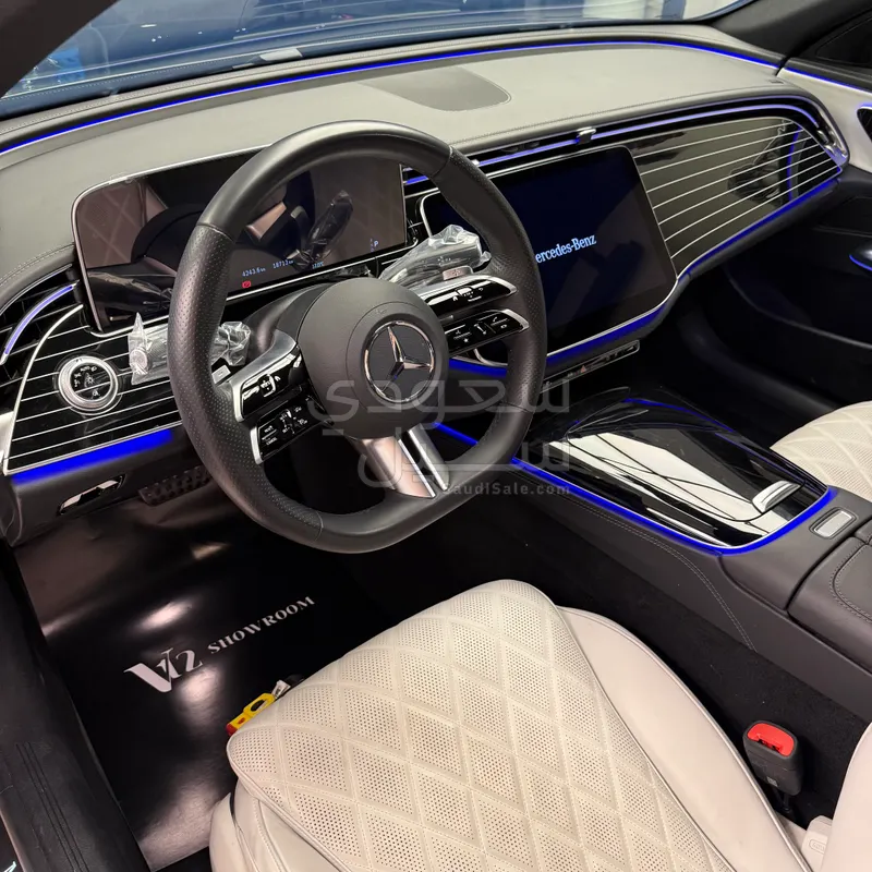 2025 مرسيدس - بنز إي 200 أي إم جي