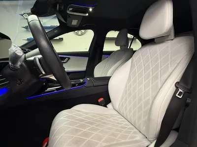 2025 مرسيدس - بنز إي 200 أي إم جي