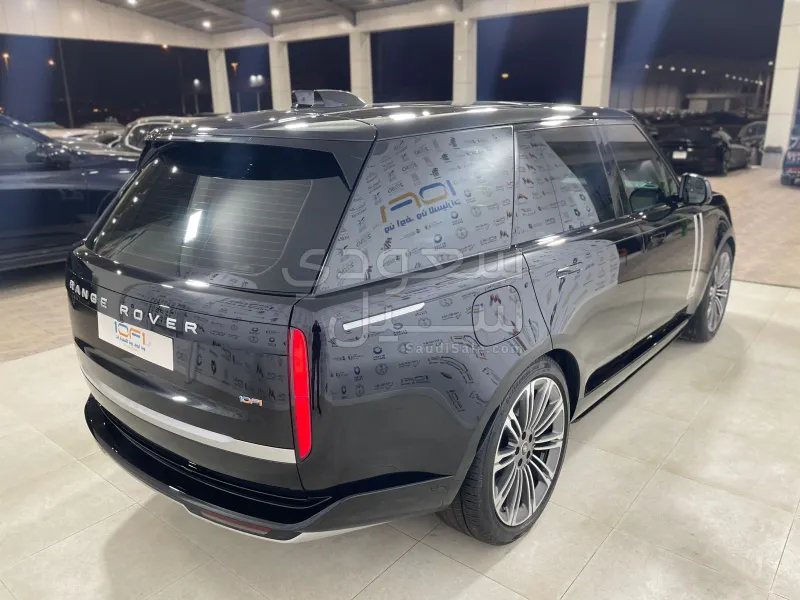 2025 لاند روفر رينج روفر اوتوبيوغرافي