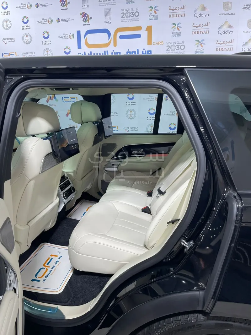 2025 لاند روفر رينج روفر اوتوبيوغرافي