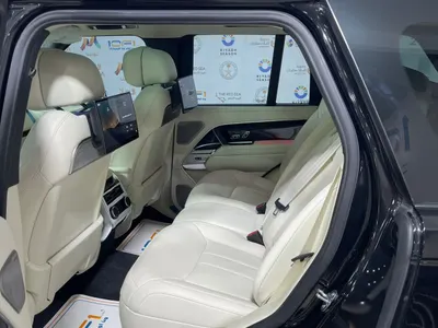 2025 لاند روفر رينج روفر اوتوبيوغرافي