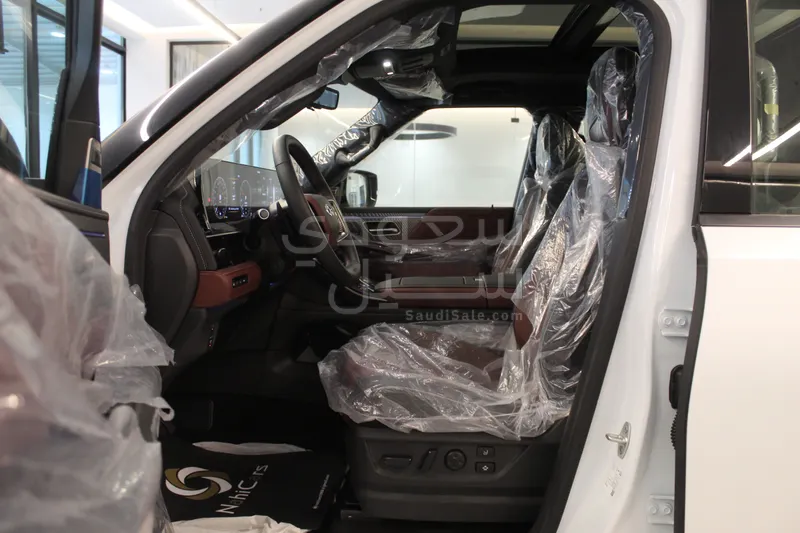 2025 انفينيتي كيو اكس 80