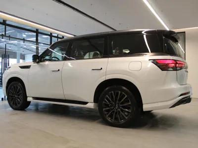 2025 انفينيتي كيو اكس 80