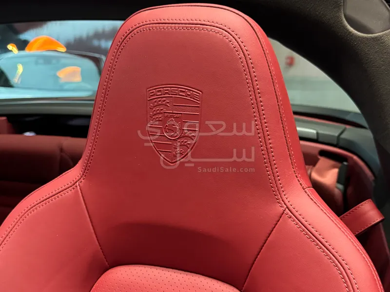 2023 بورش 911 تارجا4