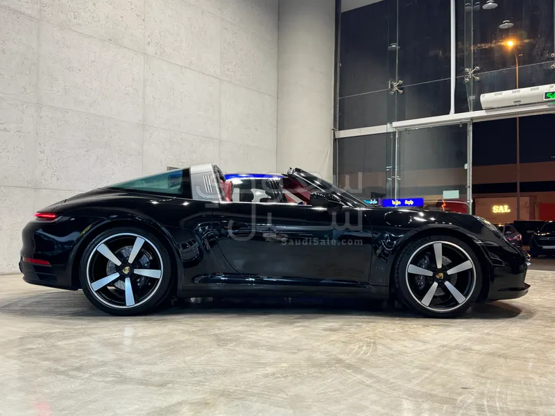 2023 بورش 911 تارجا4