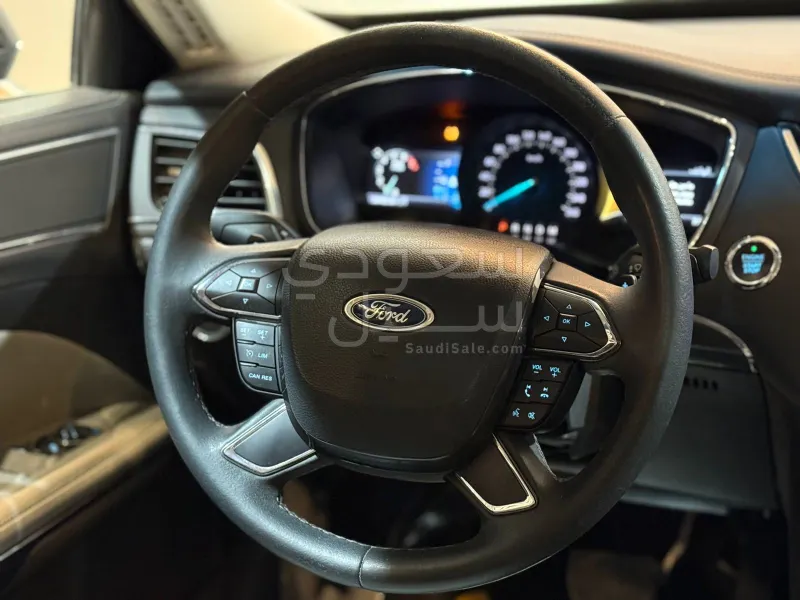 2021 فورد توروس