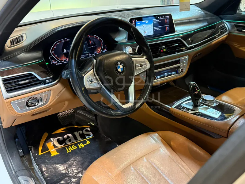 2020 بي ام دبليو الفئة السابعة 730 إل أي