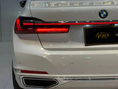 2020 بي ام دبليو الفئة السابعة 730 إل أي