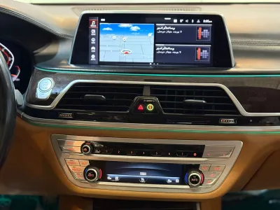 2020 بي ام دبليو الفئة السابعة 730 إل أي