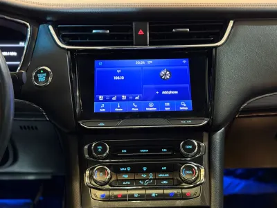 2022 فورد توروس تايتينيوم