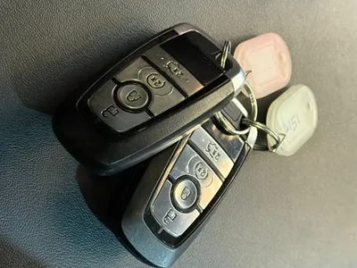 2022 فورد توروس تايتينيوم