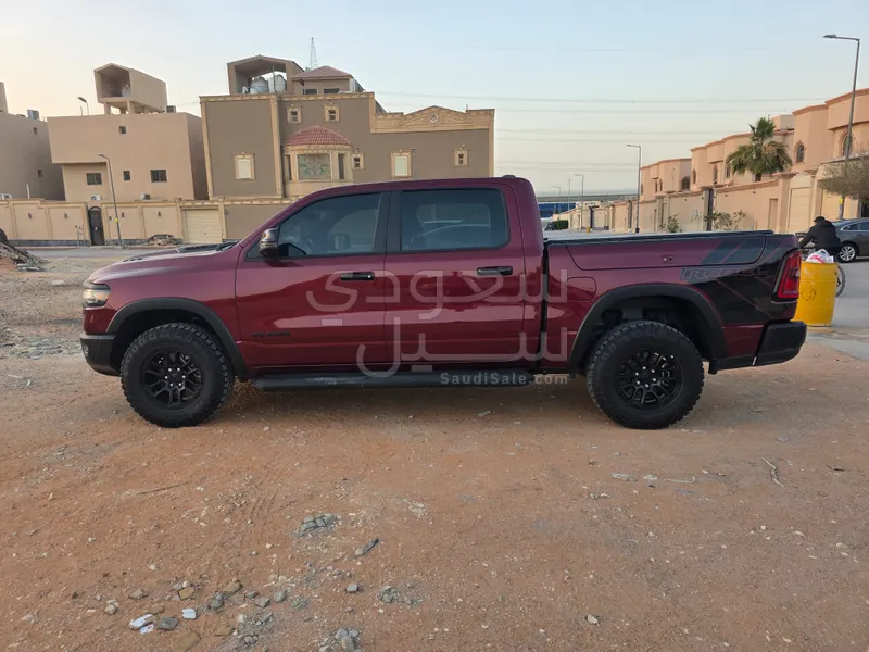 2025 دودج رام ريبل