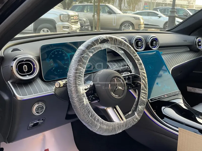 2026 مرسيدس - بنز سي 200