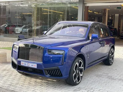 2023 رولز رويس كولينان بلاك بادج