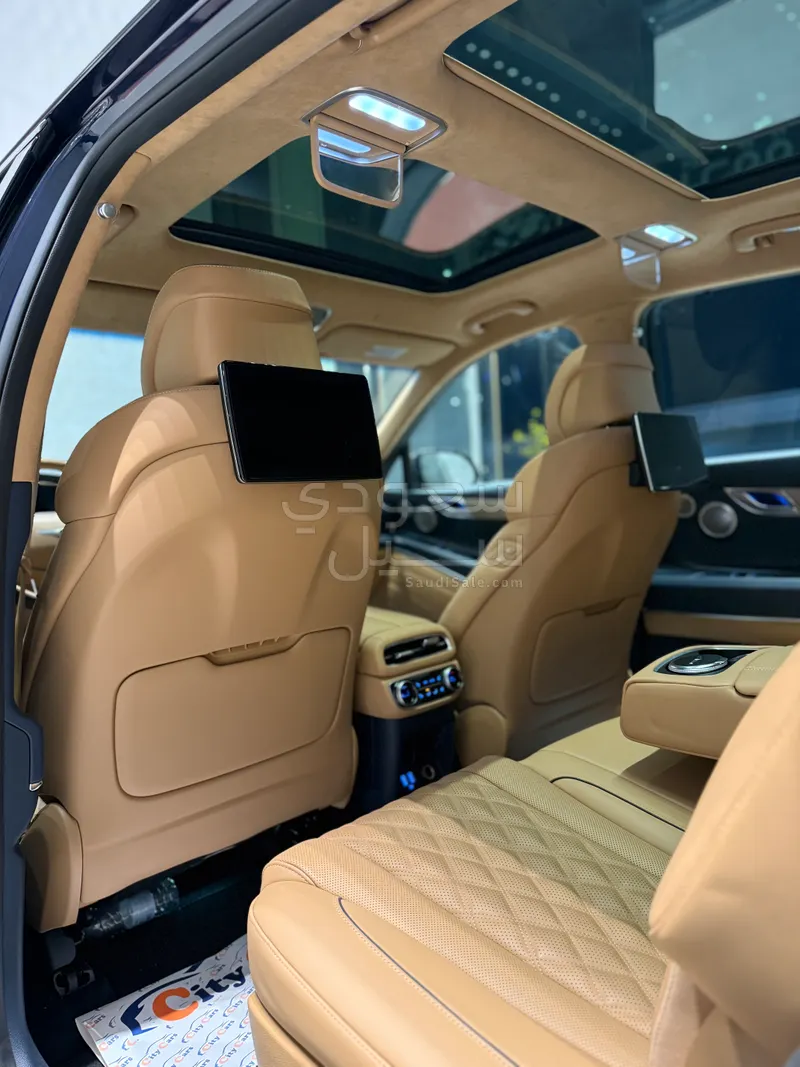 2024 جينيسيس جي في 80