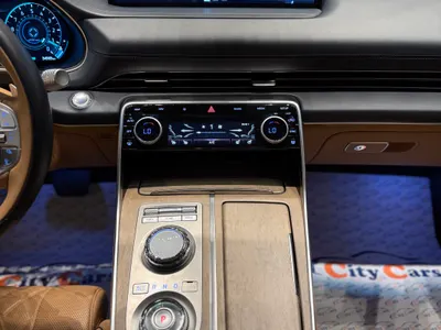 2024 جينيسيس جي في 80