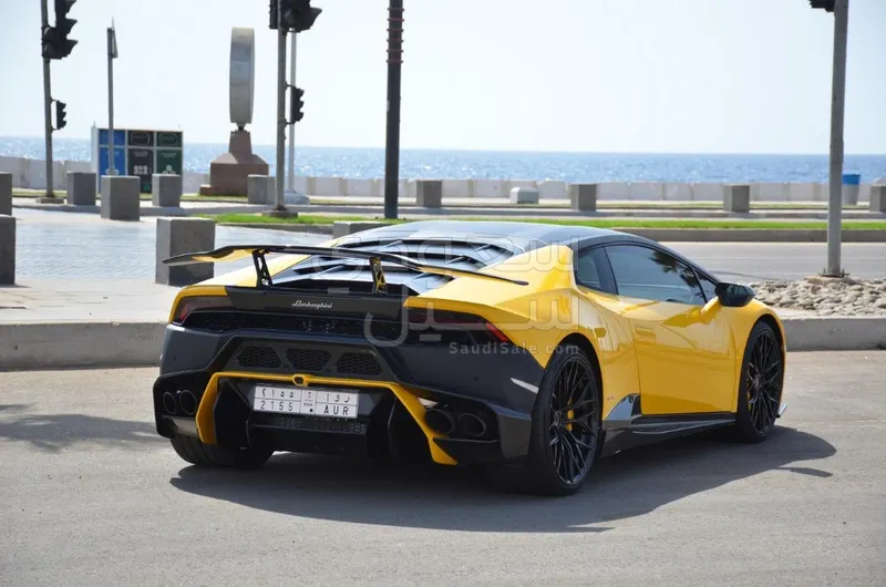 2015 لمبرجيني هوراكان ال بي 610-4