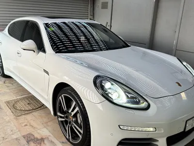 2014 بورش بانميرا 4 اس اكسيكيتف