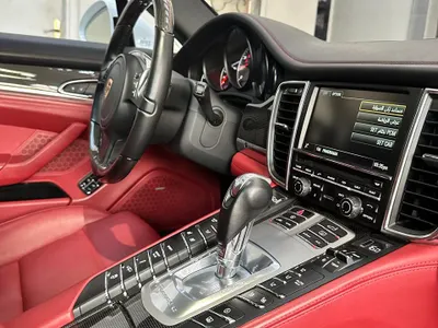 2014 بورش بانميرا 4 اس اكسيكيتف