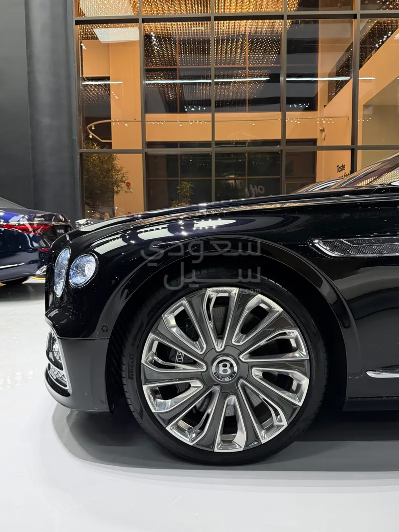2024 بنتلي كونتيننتل فلاينج سبير مولينر
