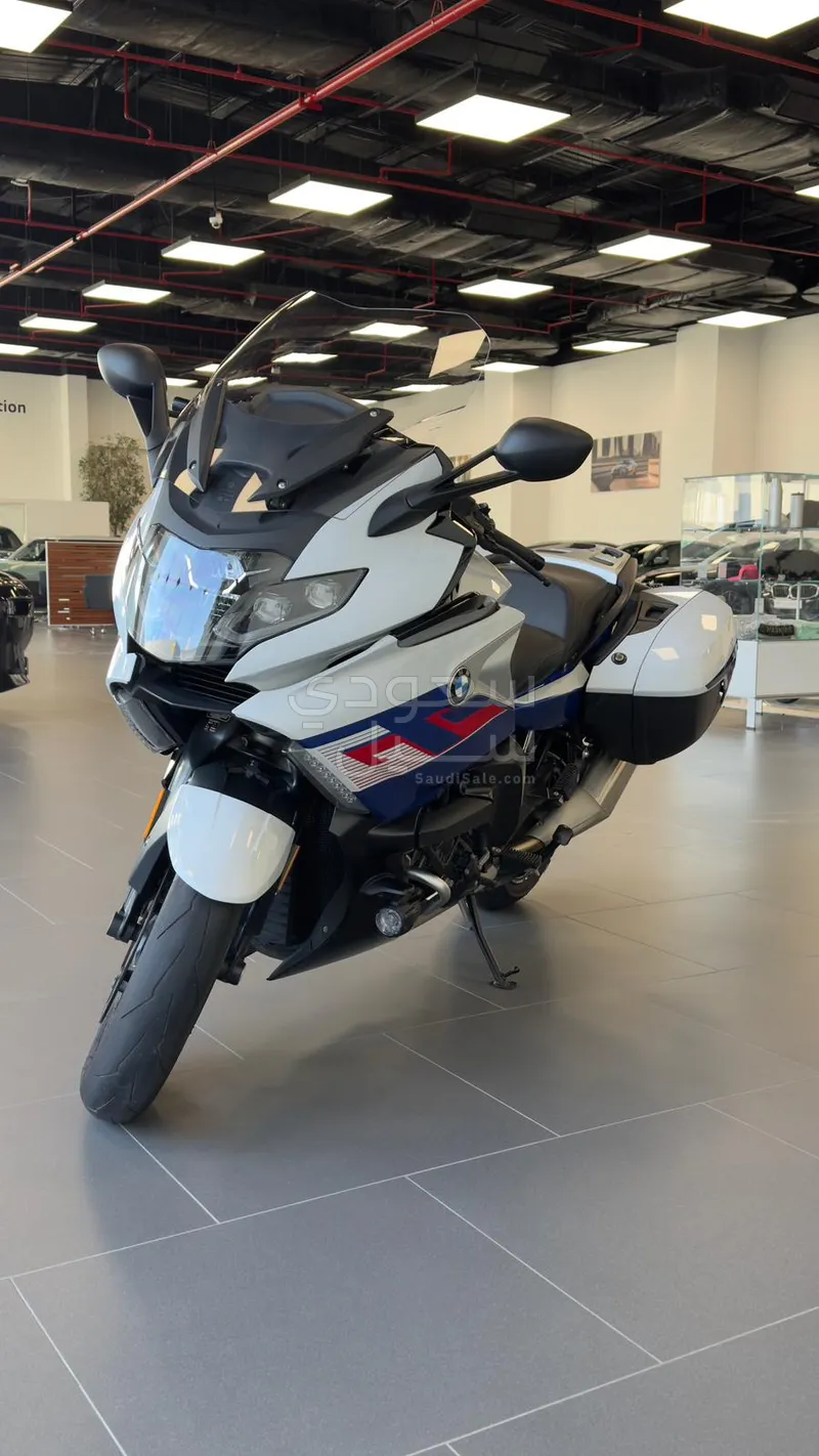 2022 بي ام دبليو دراجة نارية كاي 1000 جراند أمريكا