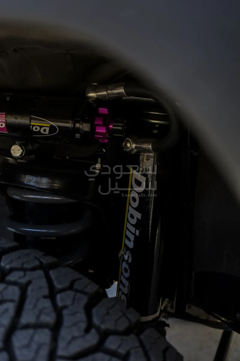 2025 تويوتا لاند كروزر ربع ال اكس