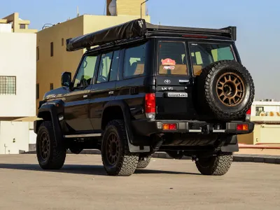 2025 تويوتا لاند كروزر ربع ال اكس