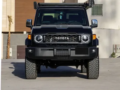 2025 تويوتا لاند كروزر ربع ال اكس