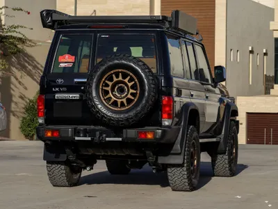 2025 تويوتا لاند كروزر ربع ال اكس