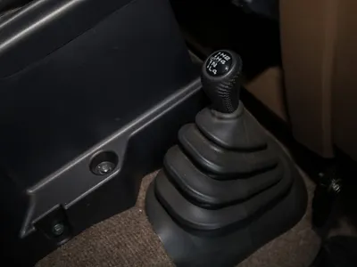 2025 تويوتا لاند كروزر ربع ال اكس