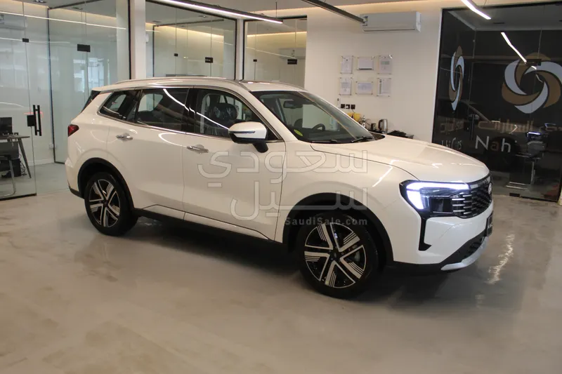 2026 فورد تيريتوري تيتانيوم بلس