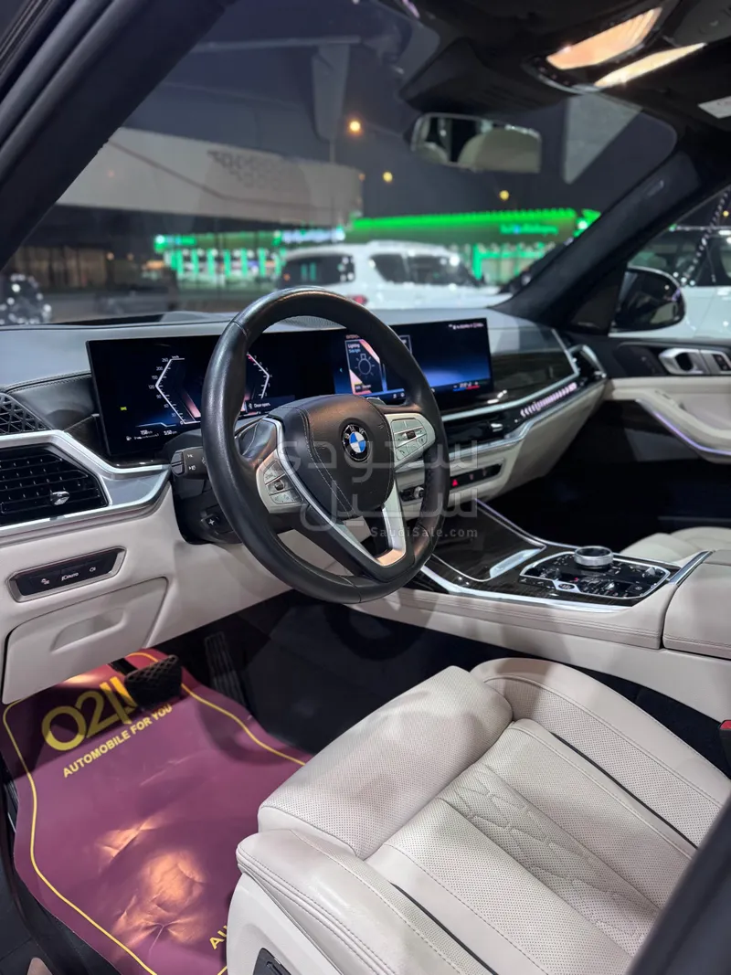 2024 بي ام دبليو الفئة اكس 7