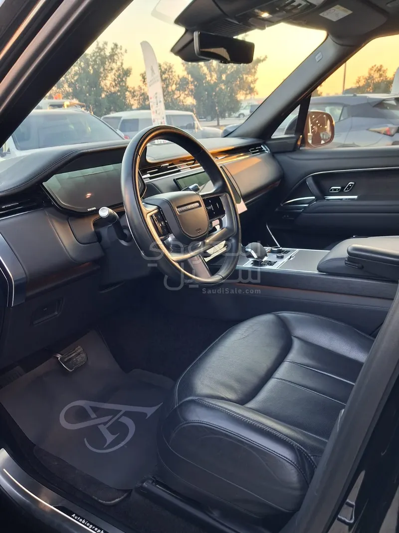2022 لاند روفر رينج روفر اوتوبيوغرافي