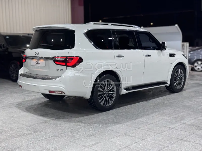 2019 انفينيتي كيو اكس 80