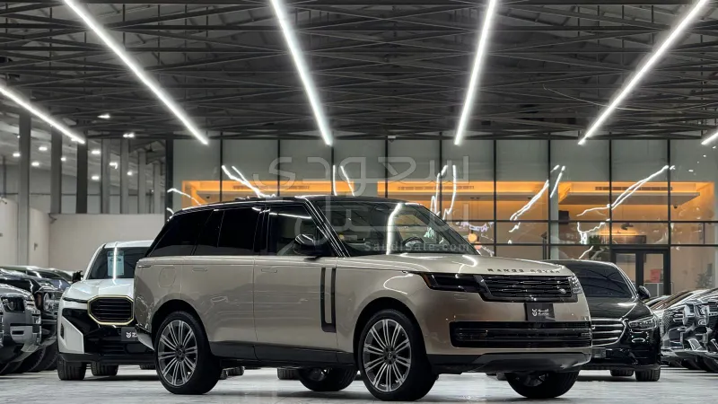 2025 لاند روفر رينج روفر فوج اس اي