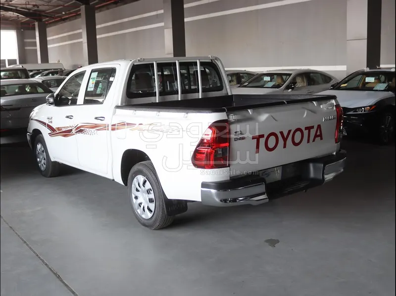 2026 تويوتا هاي لوكس غمارتين