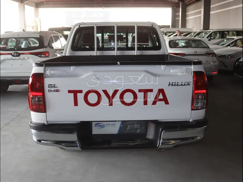 2026 تويوتا هاي لوكس غمارتين