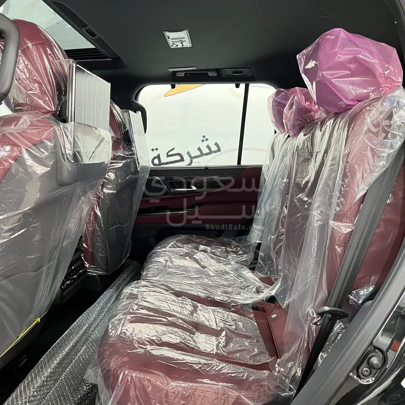 2026 لكزس إل إكس 600