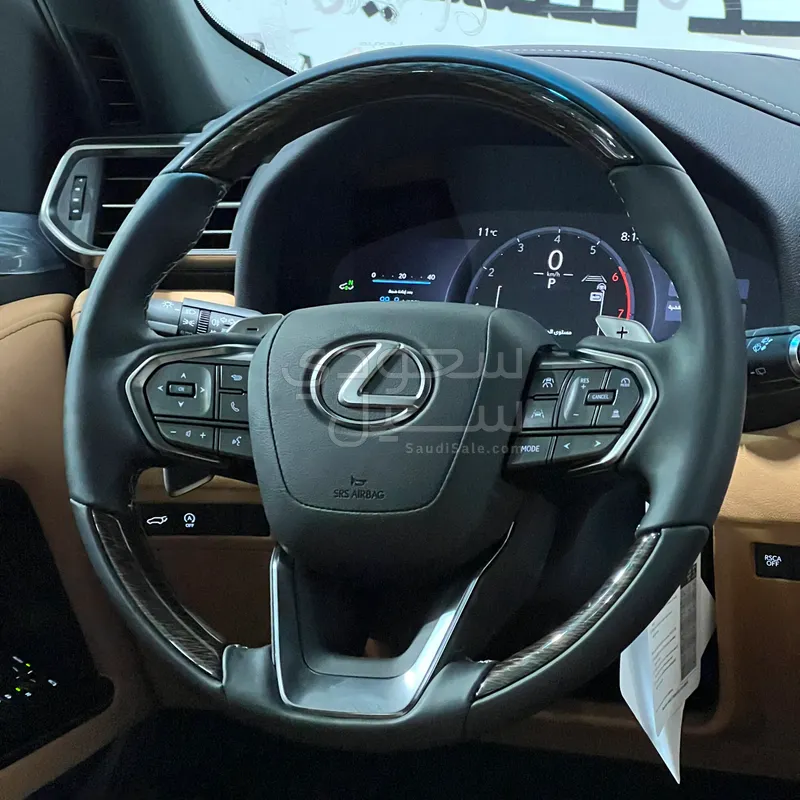 2026 لكزس إل إكس 600