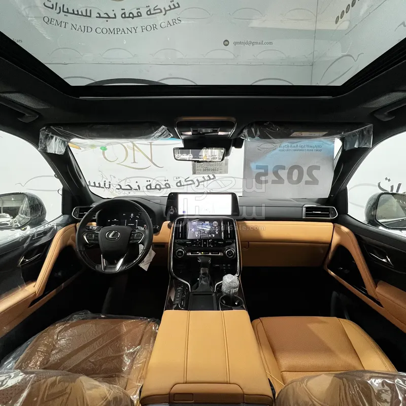 2025 لكزس إل إكس 600