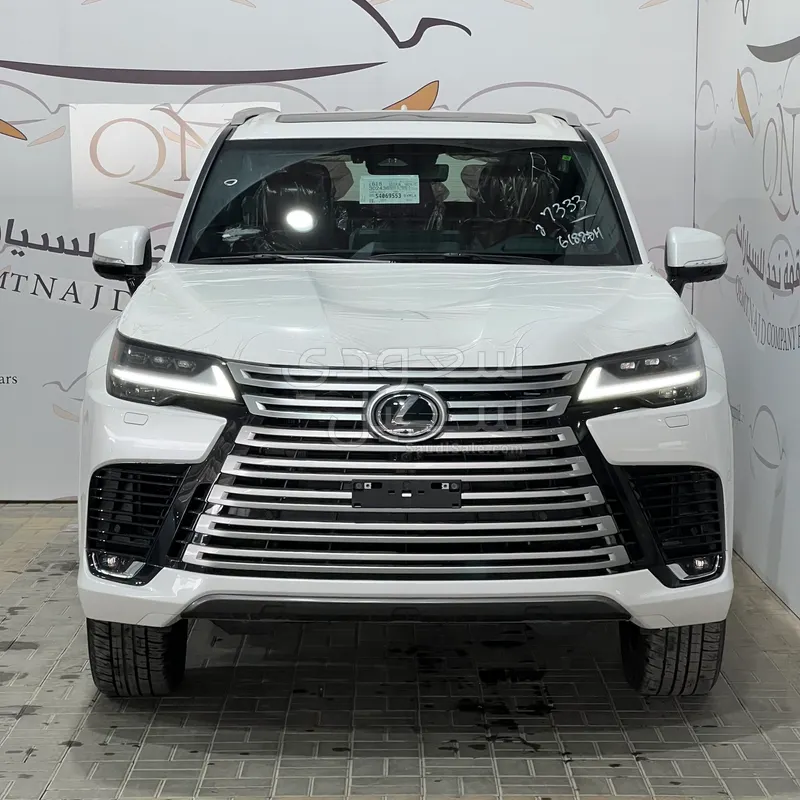 2025 لكزس إل إكس 600