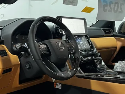 2025 لكزس إل إكس 600