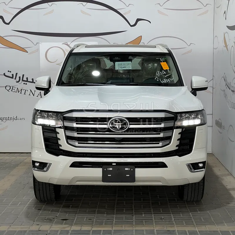 2026 تويوتا لاند كروزر جي اكس ار4