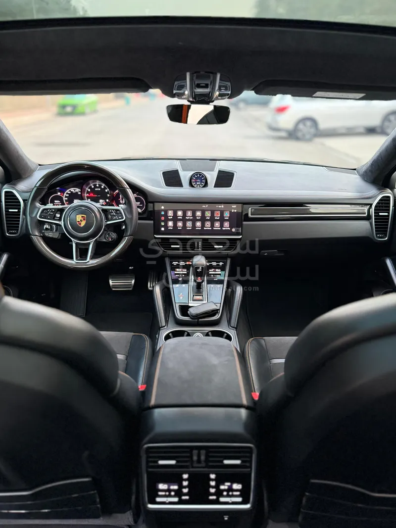 2022 بورش كايين جي تي اس