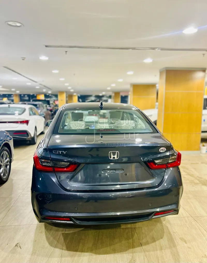 2024 هوندا سيتي دي إكس