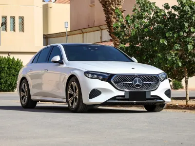 2025 مرسيدس - بنز إي 200