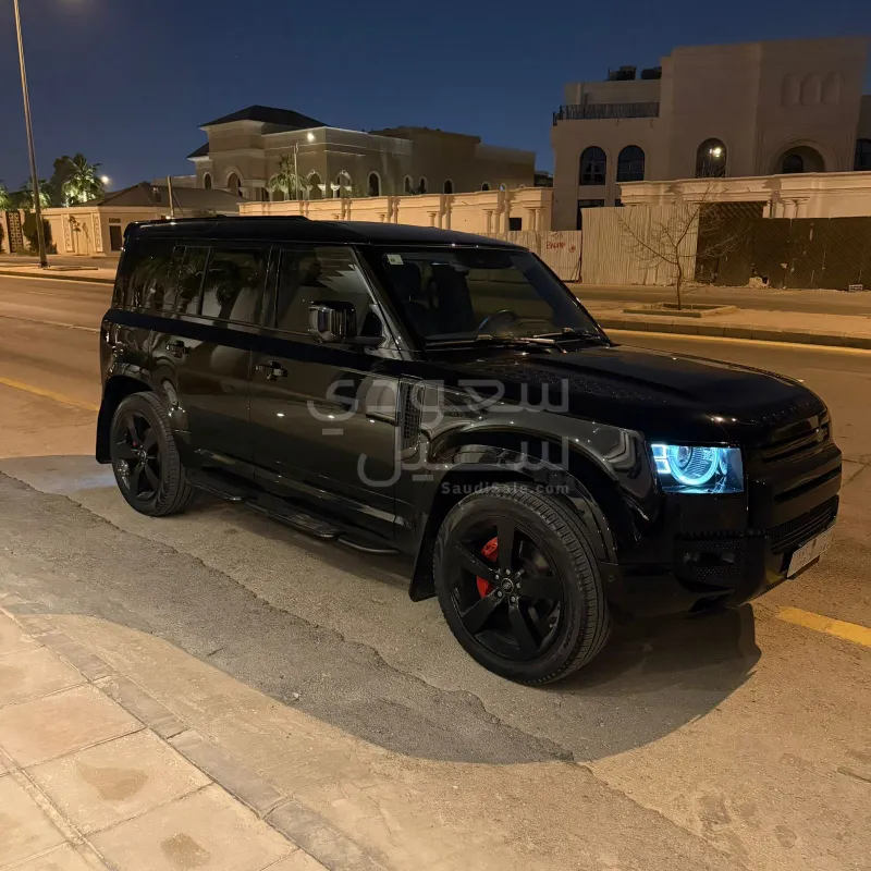 2020 لاند روفر ديفيندر اتش اس اي