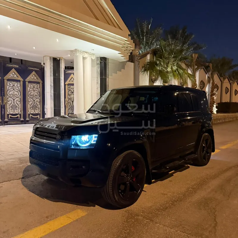 2020 لاند روفر ديفيندر اتش اس اي