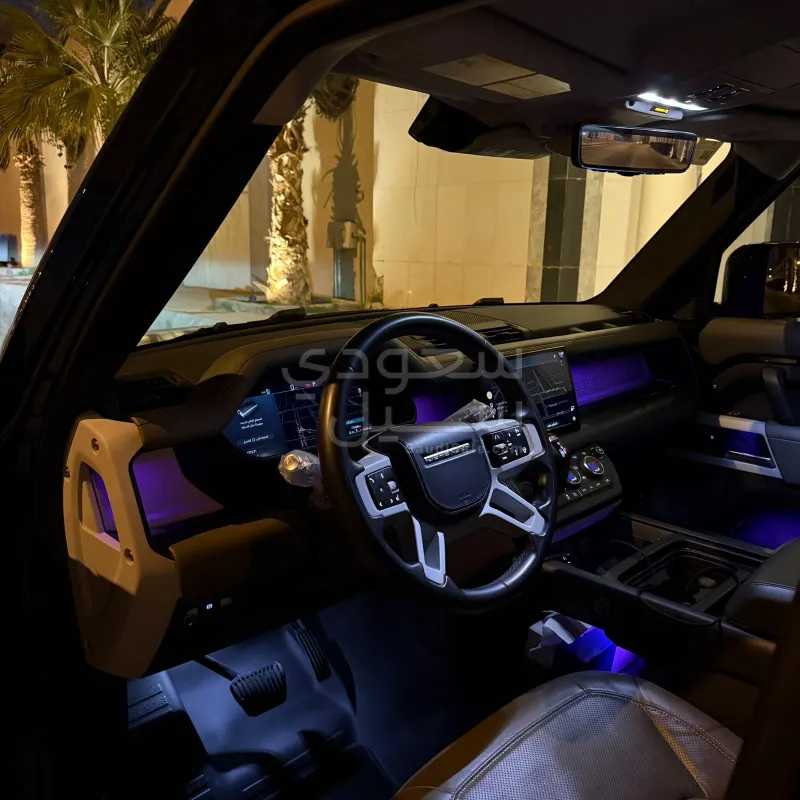 2020 لاند روفر ديفيندر اتش اس اي